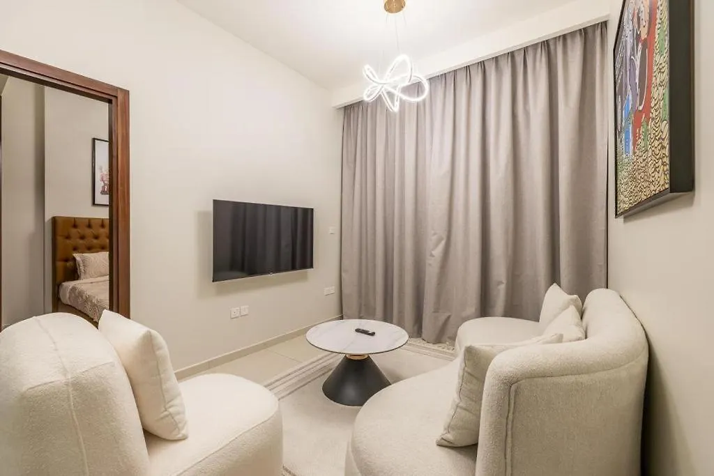 Stylish 2 Bedroom Apt In Business Bay Dubai 0*,