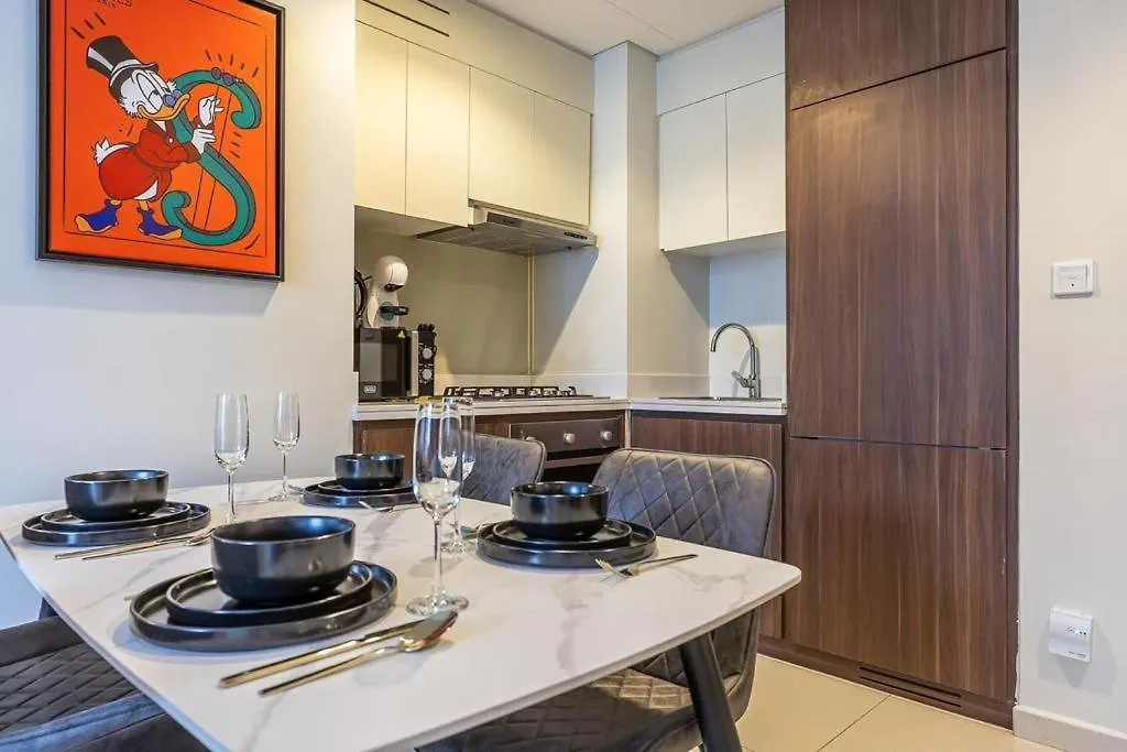 Stylish 2 Bedroom Apt In Business Bay Dubai Apartment