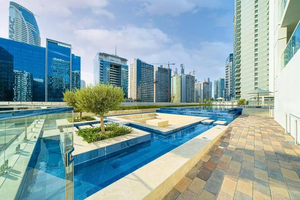 Stylish 2 Bedroom Apt In Business Bay Dubai